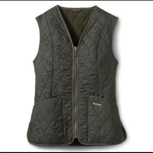 Barbour Women's Fleece Betty Gilet/Liner in Olive size USA 4